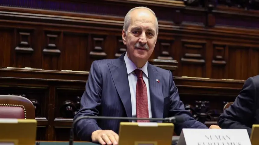 TBMM Başkanı Kurtulmuş Roma’da konuştu: Çökmekte olan sistemi yeniden inşa etmek için bekleyemeyiz haberinin görseli