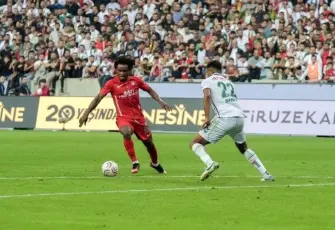 Amedspor son dakikada güldü: Konyaspor'u tek golle devirdi!