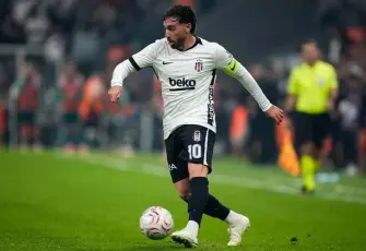 Beşiktaş, Orkun Kökçü sakatlığını açıkladı: Sağ ayak tabanında kısmi yırtık tespit edildi