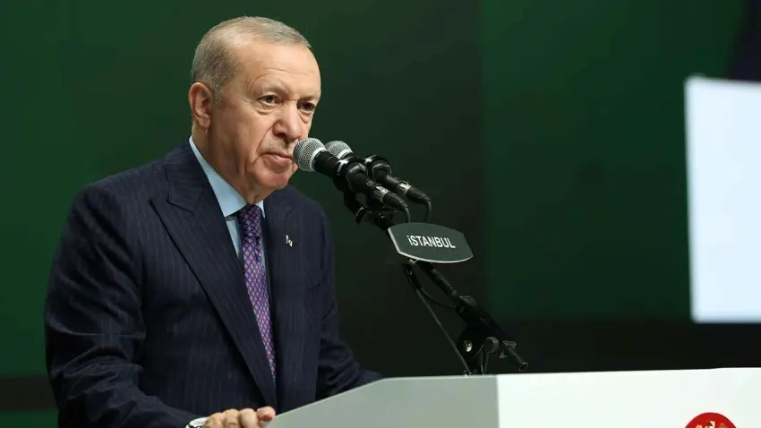 Cumhurbaşkanı Erdoğan duyurdu: 38 bin sağlık personeli alınacak! haberinin görseli