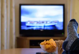Hafta sonu kumandayı elinize almadan önce göz atın: 17 Ekim Cumartesi TV yayın akışı
