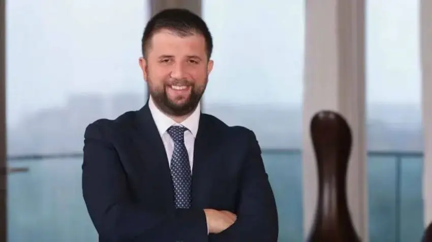 Hamdi Akın’ın oğlu Selim Akın tutuklandı haberinin görseli