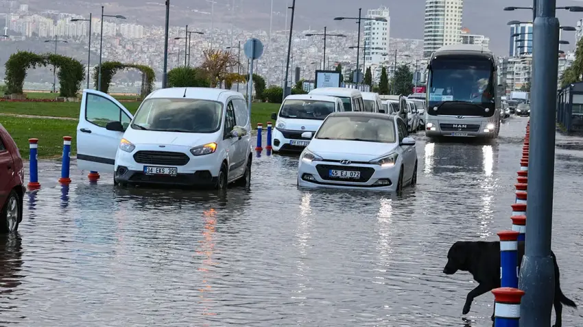 Uzmanlardan İzmir için sağanak uyarısı: Hiçbir büyükşehir hazır değil - Fotoğraf 2