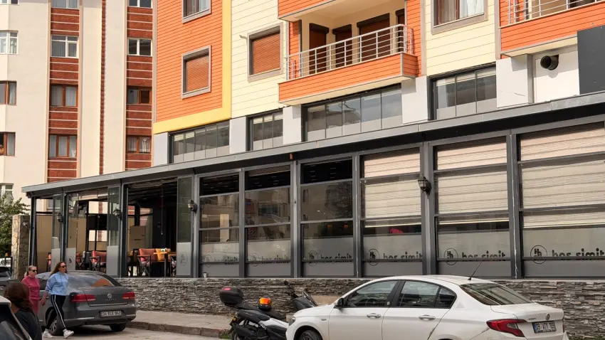 Gülistan Doku soruşturmasında yeni detay: Çalıştığı kafenin üst kat görüntüleri dosyada yok - Fotoğraf 3