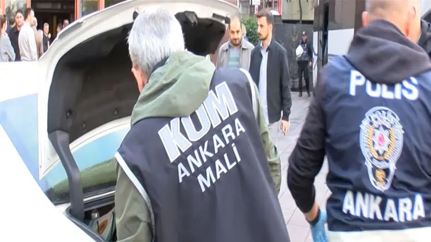 Etimesgut Belediyesi soruşturmasında 7 şüpheli hakkında tutuklama kararı verildi - Fotoğraf 1