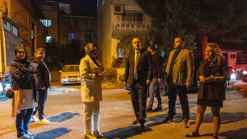Başkan Eşki’den Bornova’da kesintisiz saha çalışması - Fotoğraf 2
