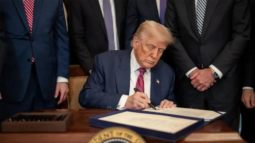 Trump, Rusya’ya yönelik yaptırımları son anda askıya aldı haberinin görseli