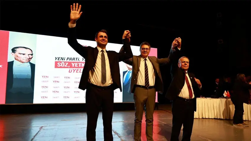 YENİ Parti İzmir ön seçimi öncesi Güç ve Kocaoğlu’ndan dikkat çeken mesajlar haberinin görseli