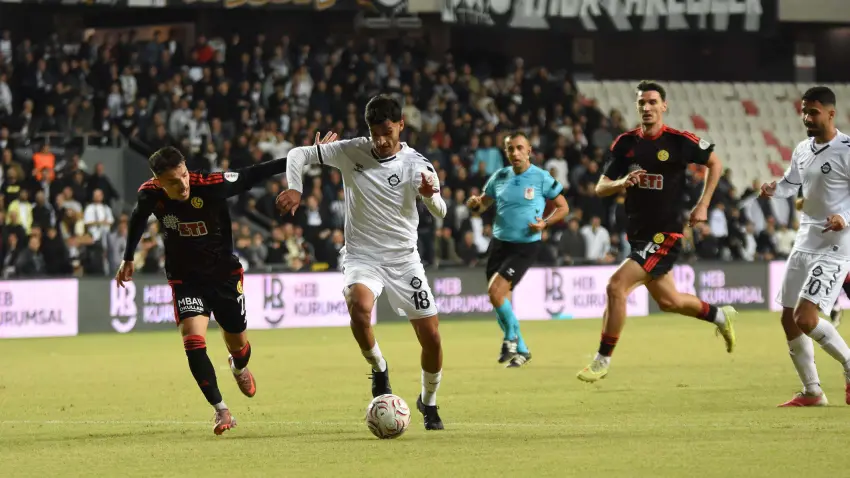 Altay’ı bireysel hatalar yıktı: Genç takım tribünlerden alkış aldı haberinin görseli