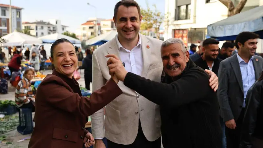 Başkan Sengel'den Güç'e tebrik: İzmir’den Türkiye’ye umut olacağız haberinin görseli