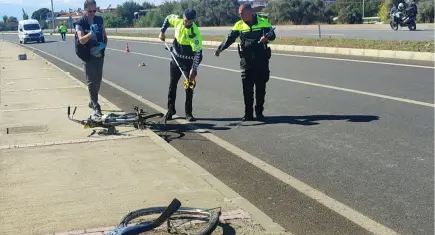 İzmir’de feci kaza: Pikabın çarptığı bisikletli hayatını kaybetti