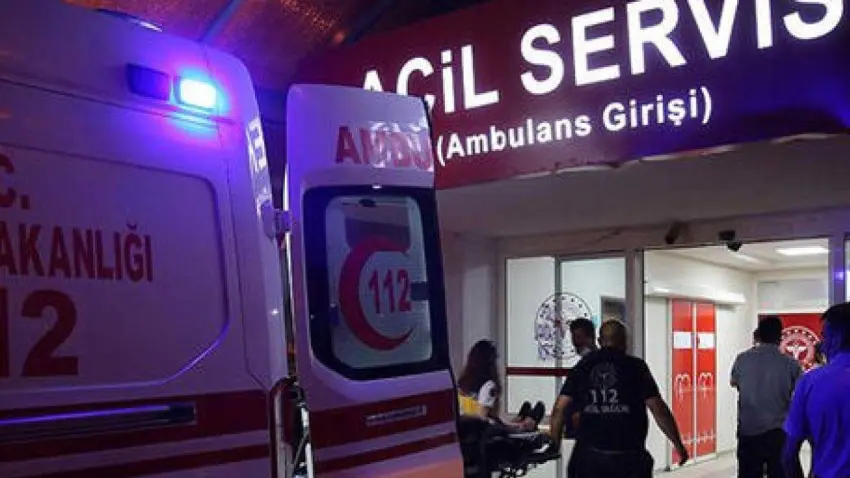 İzmir'de restoranda çıkan bıçaklı kavgada kan aktı! haberinin görseli