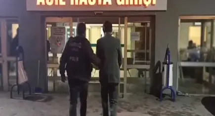 Midesinden zehir çıktı: Yabancı uyruklu kişinin mide ve bağırsaklarında uyuşturucu tespit edildi