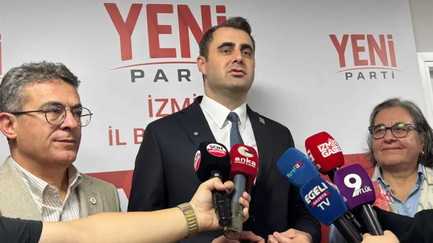 YENİ Parti İzmir'de seçim sonrası Güç'ten ve Kocaoğlu'ndan parti içi demokrasi mesajı haberinin görseli