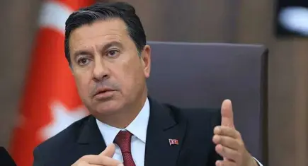 Ahmet Aras'tan AK Parti iddialarına yanıt