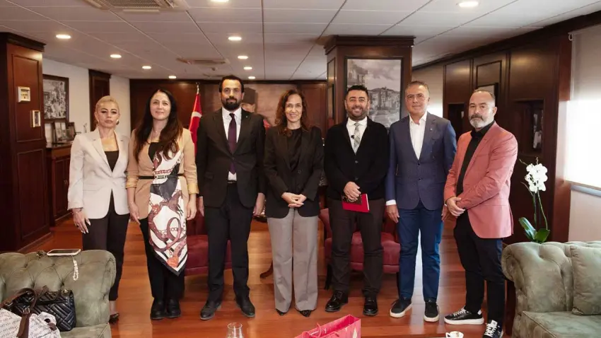 DEVA Partisi İzmir’den Karşıyaka’nın geleceği için ortak akıl çağrısı haberinin görseli