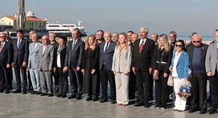 Konak’ta 19 Ekim Muhtarlar Günü kutlaması