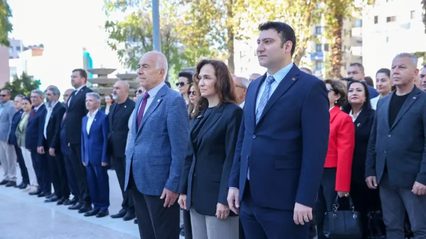 Karşıyaka’da Muhtarlar Günü kutlandı: Ünsal’dan dayanışma mesajı - Fotoğraf 2