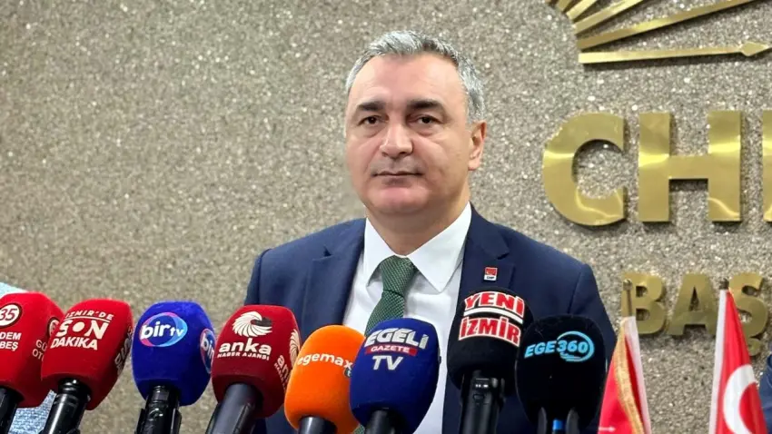 Tugay’ın geçişine Sarı’dan sert eleştiri: Altınızı ne kadar ıslattınız ki AK Parti’ye geçtiniz? - Fotoğraf 1