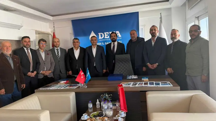 DEVA Partisi ve Saadet Partisi’nden İzmir’de ortak gelecek vurgusu haberinin görseli