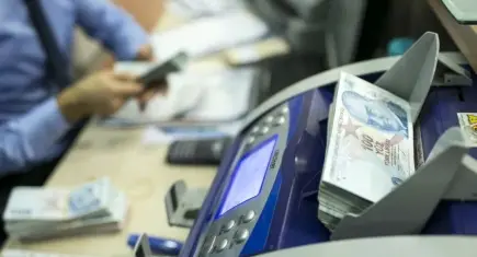 Kamu teşebbüslerinin 2027 yatırım hedefi 754,2 milyar lira