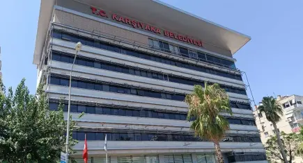 Karşıyaka Belediyesi’nden çöp açıklaması: 17 yeni kamyon hizmete alındı