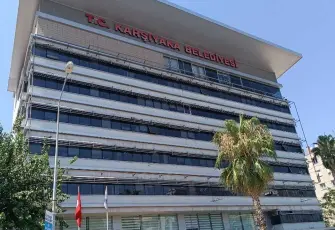 Karşıyaka Belediyesi’nden çöp açıklaması: 17 yeni kamyon hizmete alındı