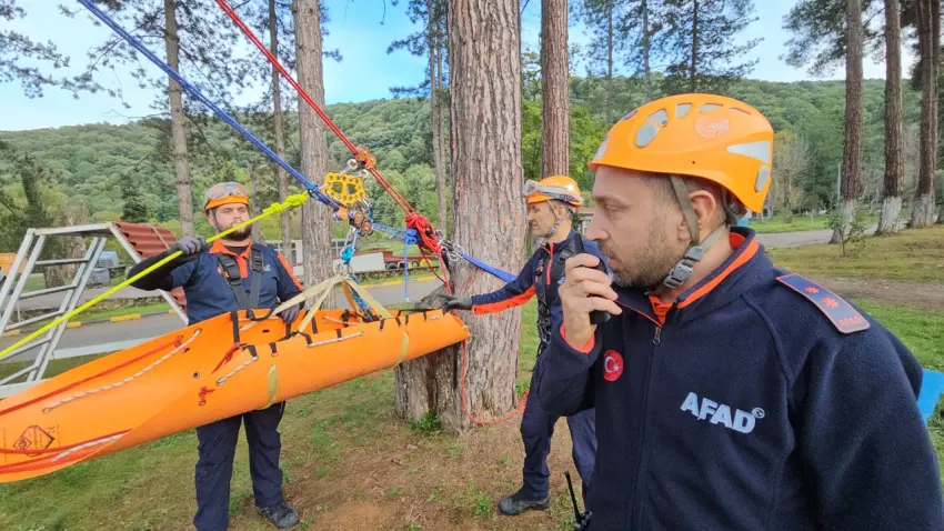 Sapanca'da Zeynep bebeği selden kurtaran AFAD görevlisi Murat Ergül: Paha biçilemez mutluluktu - Fotoğraf 1
