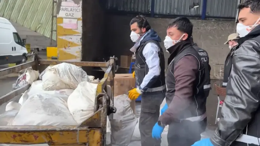 İstanbul’da 10 ton uyuşturucu yakılarak imha edildi - Fotoğraf 2
