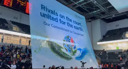 Türk Telekom’dan basketbol maçı öncesi geri dönüşümlü formalarla iklim farkındalığı