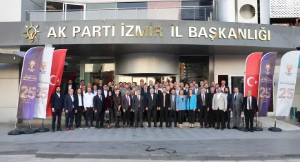 AK Parti İzmir’de STK buluşması: Saygılı’dan “Birlikte başaracağız” mesajı