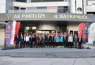 AK Parti İzmir’de STK buluşması: Saygılı’dan “Birlikte başaracağız” mesajı