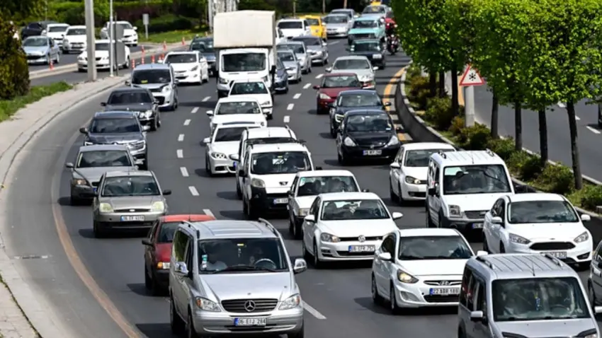 Araçlar için bu zorunluluk 15 Kasım’da başlıyor: Kurala uymayana ceza var haberinin görseli