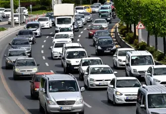 Araçlar için bu zorunluluk 15 Kasım’da başlıyor: Kurala uymayana ceza var