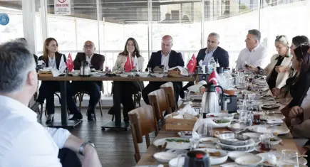 Başkan Denizli, Muhtarlar Günü’nde muhtarlarla buluştu