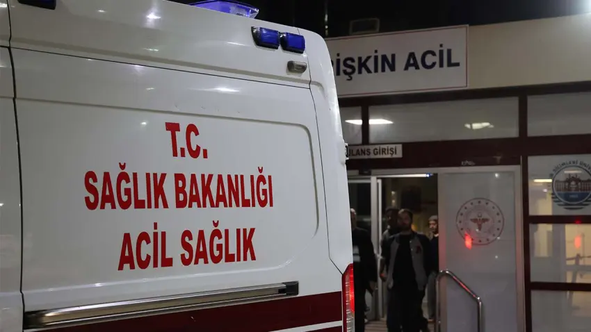 İzmir haber: Konak’ta saldırdığı kişinin kulağını ısırarak kopardı - Fotoğraf 1