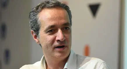 Can Yayınları Genel Yayın Yönetmeni Cem Akaş’ın 19 yaşındaki oğlu Can Akaş hayatını kaybetti