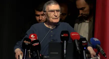 Diyarbakır'da üniversite öğrencileri ile buluşan Aziz Sancar'dan beyin kanseri açıklaması