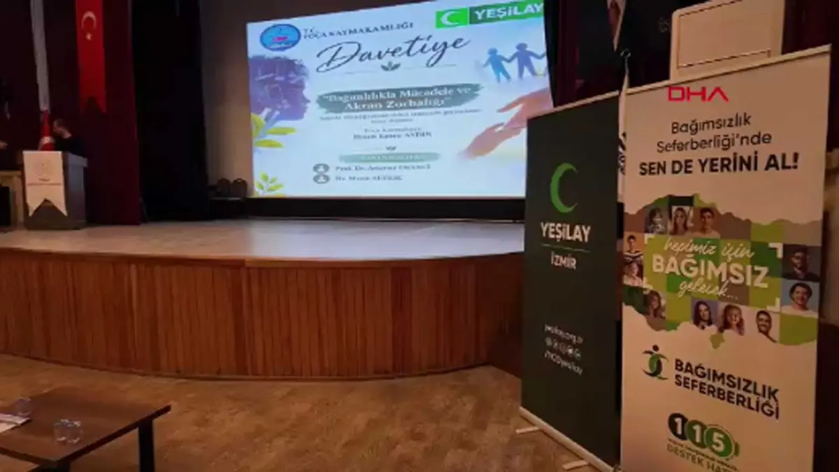 İzmir'de akran zorbalığı ve bağımlılıkla mücadele eğitimi görseli