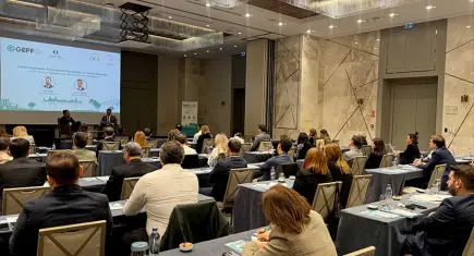 İzmir’de işletmelere yeşil finansman ve karbon yönetimi desteği tanıtıldı