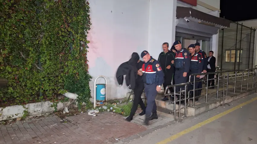 Çukurova Belediyesi soruşturmasında 49 şüpheli adliyeye sevk edildi - Fotoğraf 2