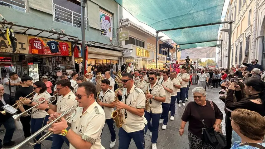 Kemeraltı Festivali kapılarını açtı… Başkan Mutlu’dan mesaj: En büyük hazinemiz - Fotoğraf 2