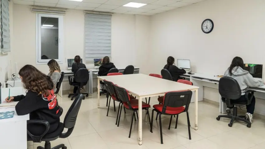 İzmir’de öğrencilere güvenli ve uygun fiyatlı yuva: İZELMAN Örnekköy Kız Öğrenci Yurdu başvurusu nasıl yapılır? - Fotoğraf 1