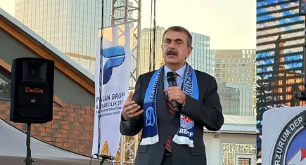 Milli Eğitim Bakanı Yusuf Tekin, Meta’ya yönelik hukuki süreç hazırlığında olduklarını açıkladı