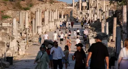 Yerli turist ikinci çeyrekte 155 milyar TL harcadı: En çok akraba evinde kalındı