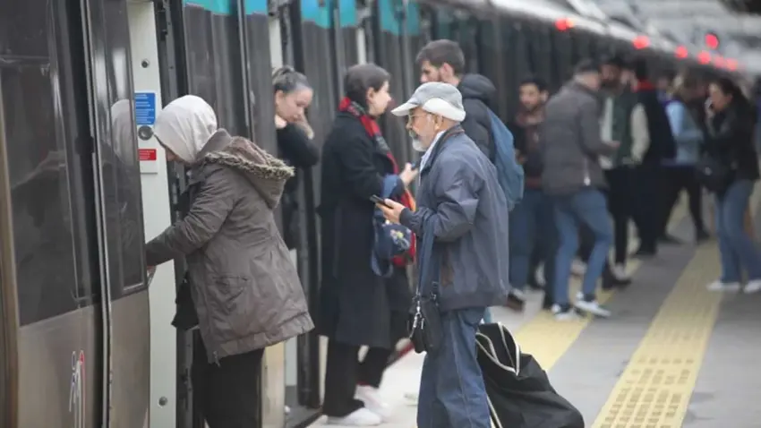 29 Ekim'de ulaşım ücretsiz olacak! İstanbul, Ankara ve İzmir'de o hatlar açıklandı haberinin görseli