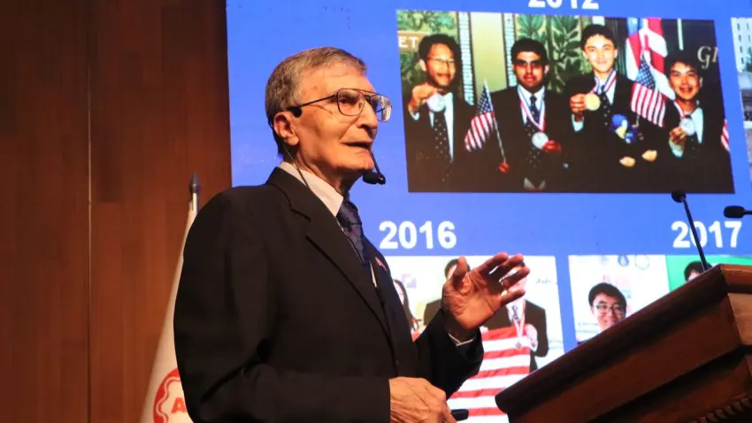 Aziz Sancar’dan Türk devletlerine bilim çağrısı
