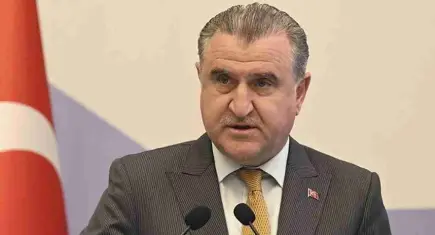 Bakan Osman Aşkın Bak: Gençlerimiz için yatırım yapıyoruz