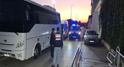 Çukurova Belediyesi soruşturmasında Başkan Emrah Kozay dahil 34 kişi tutuklandı