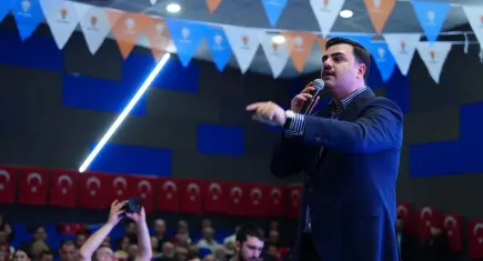 Eyyüp Kadir İnan’dan Buca’da sert mesajlar: 25 senenin bütün meselelerini 2,5 seneye sığdıracağız!